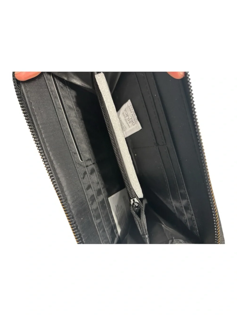 Vera New York Gray Signature Zip-Around‎ Wallet
